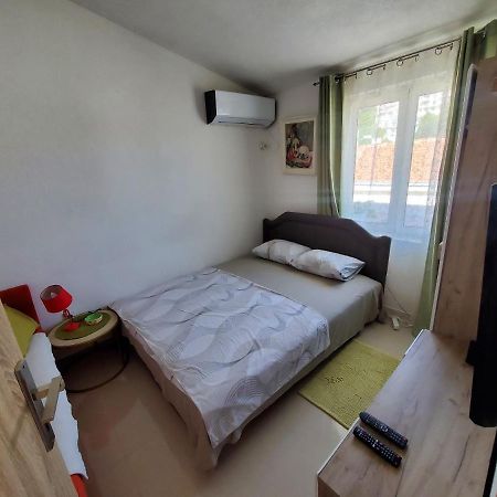 Apartmani Liki Ούλτσιν Εξωτερικό φωτογραφία