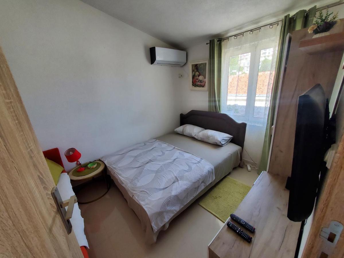 Apartmani Liki Ούλτσιν Εξωτερικό φωτογραφία