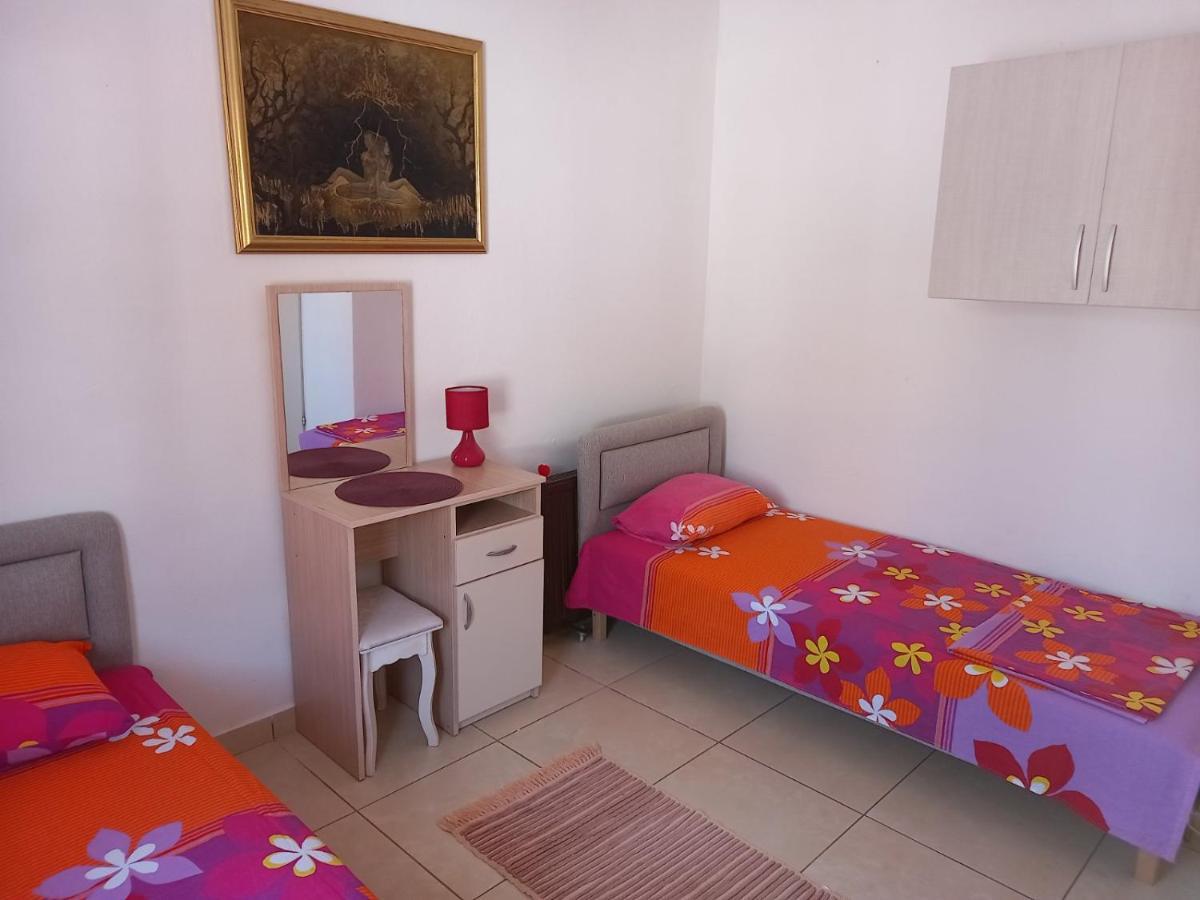Apartmani Liki Ούλτσιν Εξωτερικό φωτογραφία