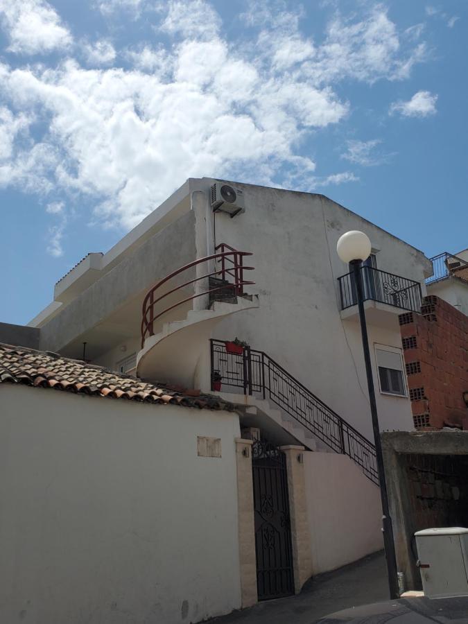 Apartmani Liki Ούλτσιν Εξωτερικό φωτογραφία