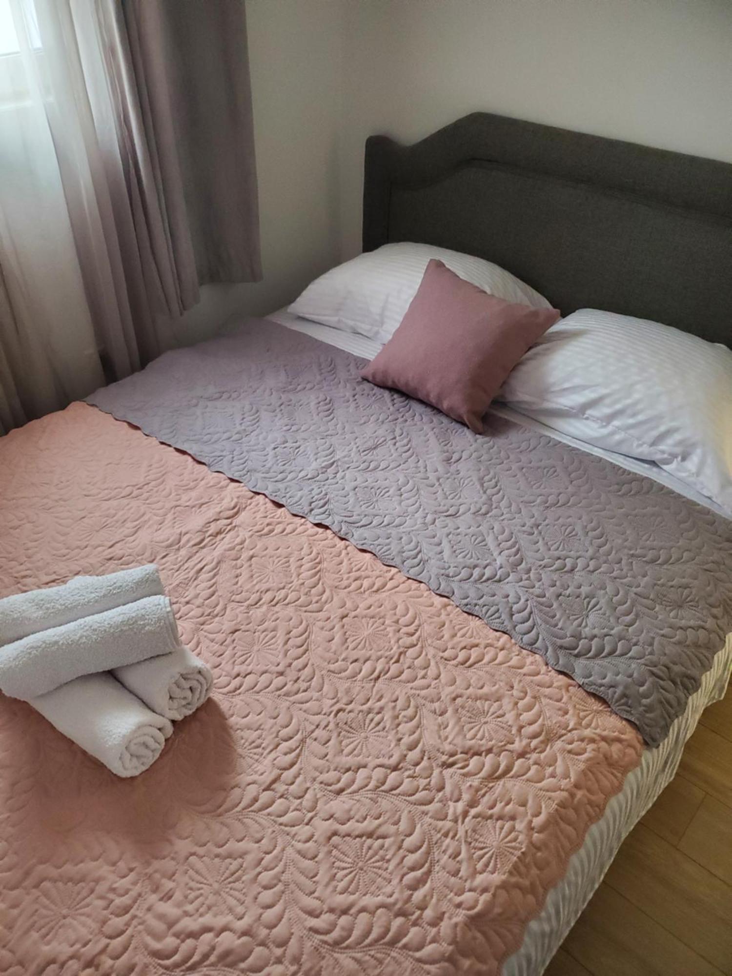 Apartmani Liki Ούλτσιν Εξωτερικό φωτογραφία